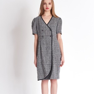 Glen-Check Linen Wrap Asymmetrical Design Dress [글렌체크 린넨 비대칭 디자인의 랩 드레스]